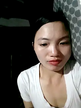 Chat +18 de ngan-cute ao vivo