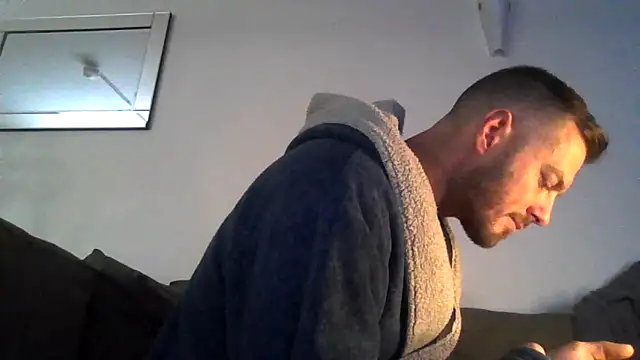 Chatroom XXX en direct de cheekycherryx