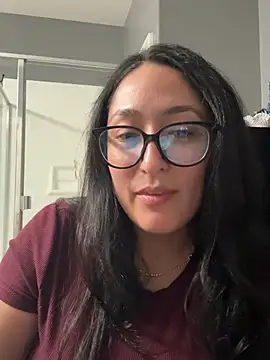 Goddessxxrosexx's Live XXX Chat