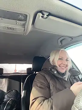 دردشة MerlinDave الجنسية المباشرة