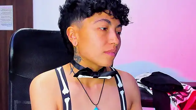 Im_Mathias élő XXX-chatje