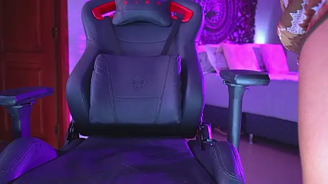 ambarEvans: απευθείας συνομιλία ΧΧΧ