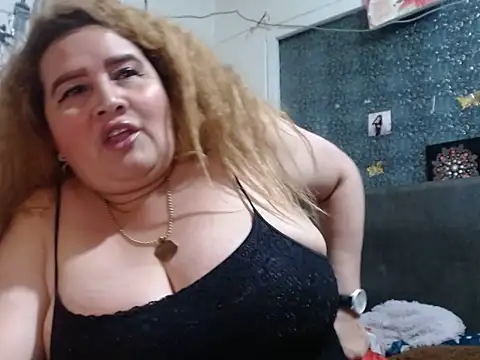 Chat XXX en directo de Perla1981--