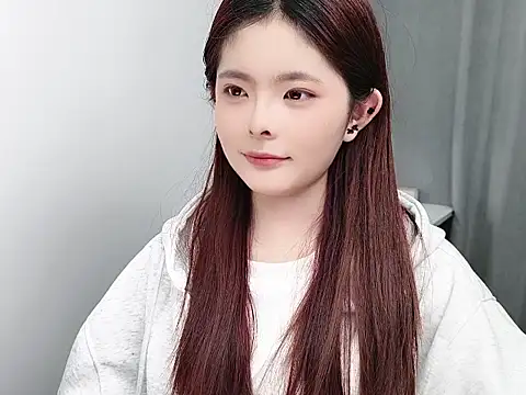 Chatroom XXX en direct de cherry-_-cherry