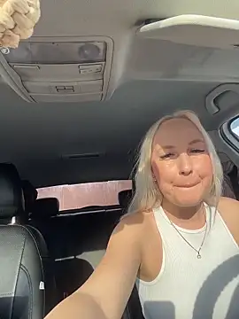 MerlinDave Chat XXX in diretta