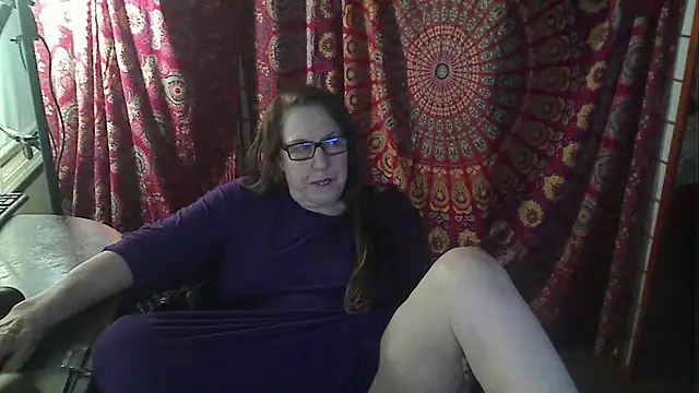 Ireallysquirt: онлайн-секс-чат