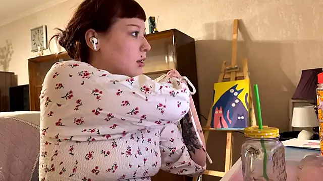 GraciaWirghtn Live XXX chat