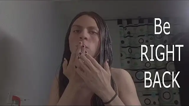 Petite-Goth Live XXX Chat