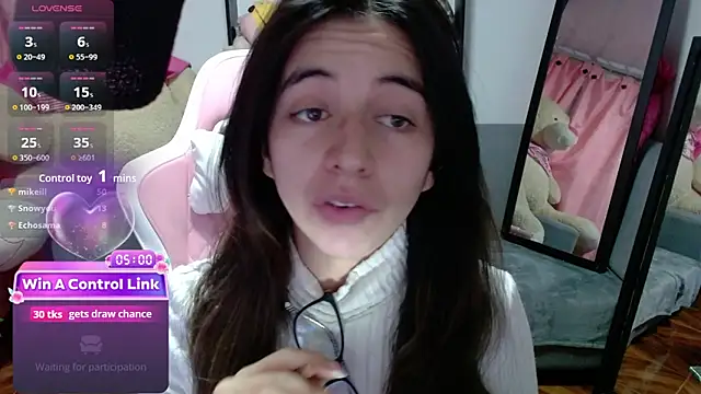 Maggie_Fox3 élő XXX-chatje