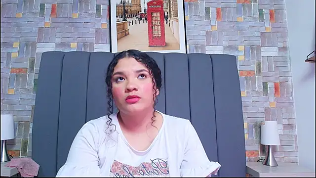 Chatroom XXX en direct de aaron_antonella_mds