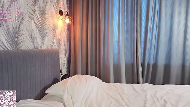 ElvinaRoseのライブXXXチャット