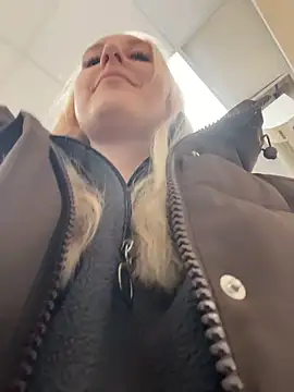 Chat XXX ao vivo de MerlinDave