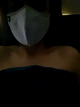 Chatroom XXX en direct de lustybustyqueen