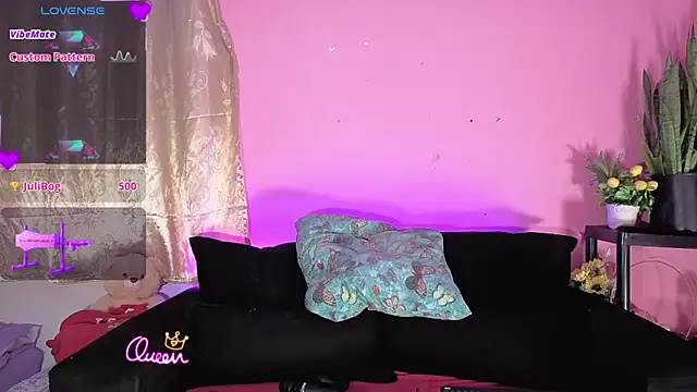 Chat +18 de AbyanaGom ao vivo