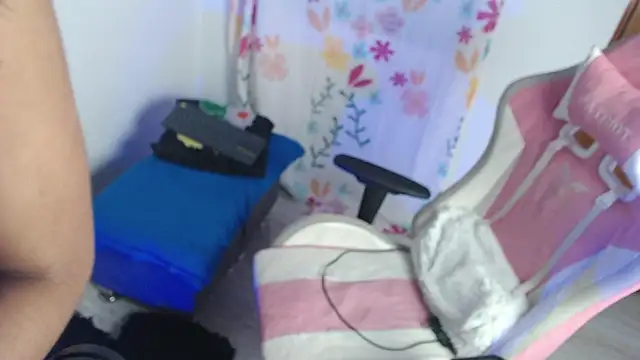 Ariana_Esteban07 Chat XXX in diretta