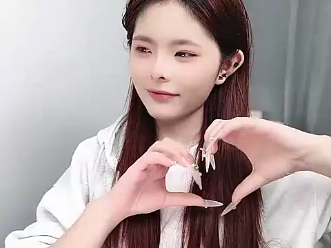 cherry-_-cherry's Live XXX Chat