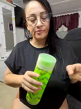 Chat +18 de Ameliarizo ao vivo