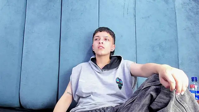 Megan_Thompson_ Obrolan Langsung XXX