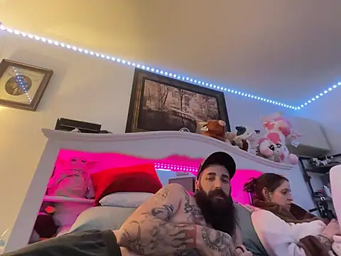 Онлайн чат XXX ScottyBighorn