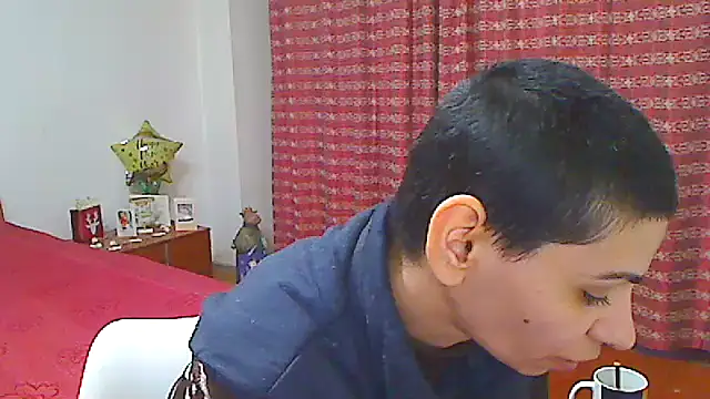 دردشة hotSANDRA_STARR الجنسية المباشرة