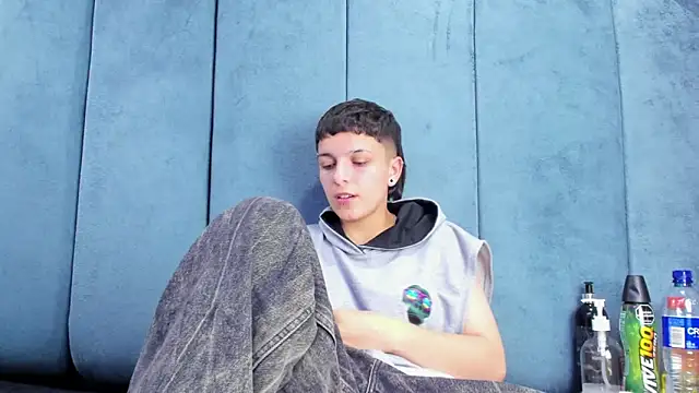 Megan_Thompson_ Obrolan Langsung XXX