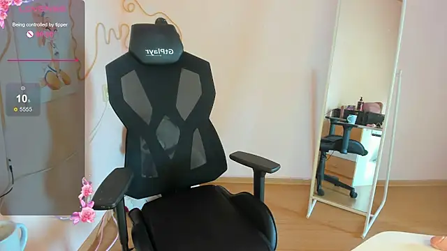 AliceeinWonderlandddのライブXXXチャット