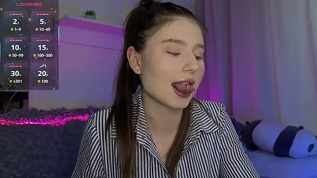 _Lua__n Live XXX chat