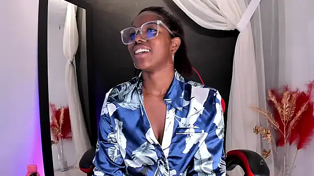 Chat +18 de nilosolem ao vivo