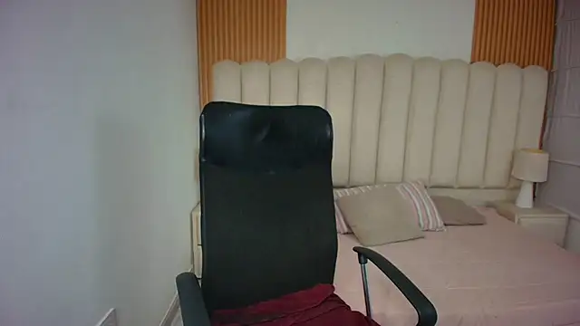 shaneelle Obrolan Langsung XXX