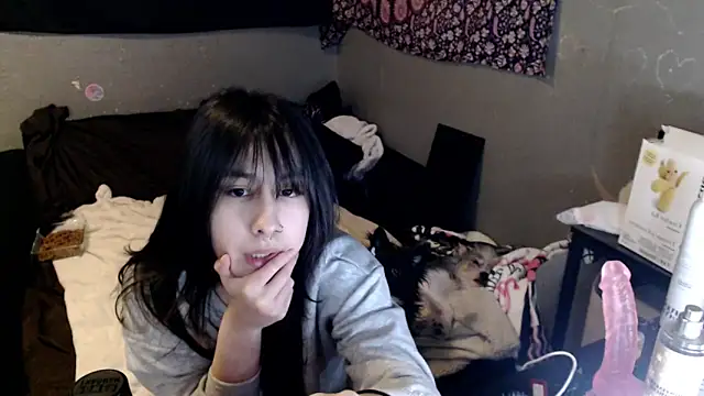 Pertunjukan Kamera Web London_Ray