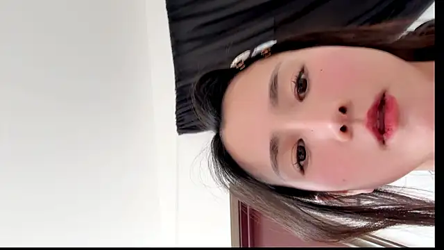 Crystal_168's Webcam Show