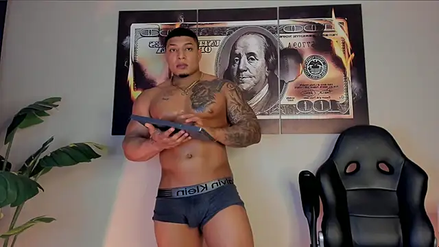 chrizmacgregor Webcam Show