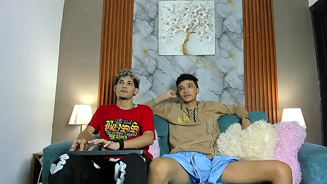 Czat XXX na żywo – YOUNG_BOYS_HELL