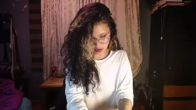 Chat XXX ao vivo de Hathorlove