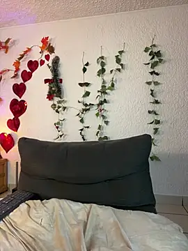 kittylu__ Pertunjukan Webcam