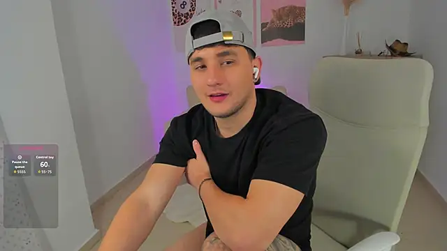 Massimo_Fiore 现场XXX聊天