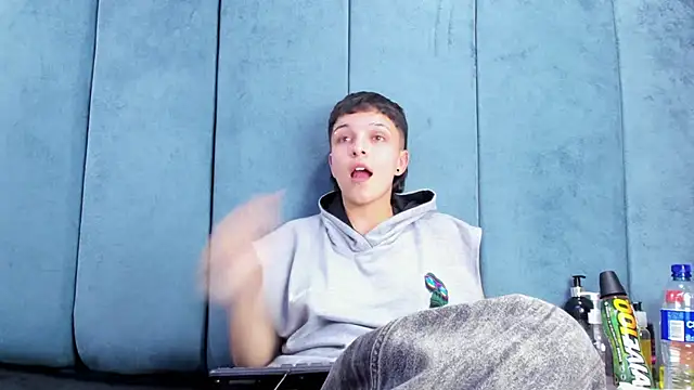 Chatroom XXX en direct de Megan_Thompson_