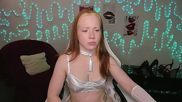 Chat +18 de Katrys ao vivo