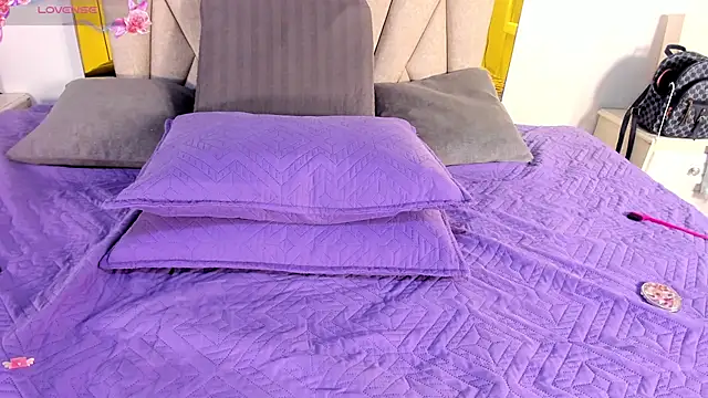 แชท XXX สดของ vahiolet_fuentes