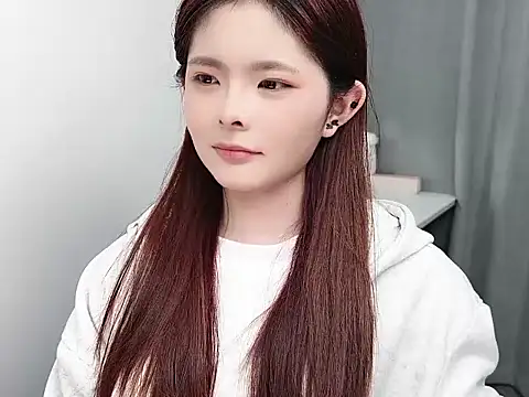 cherry-_-cherry's Live XXX Chat