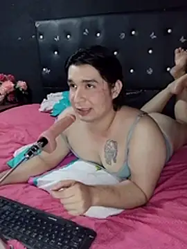 Pertunjukan Kamera Web Kaissydoll