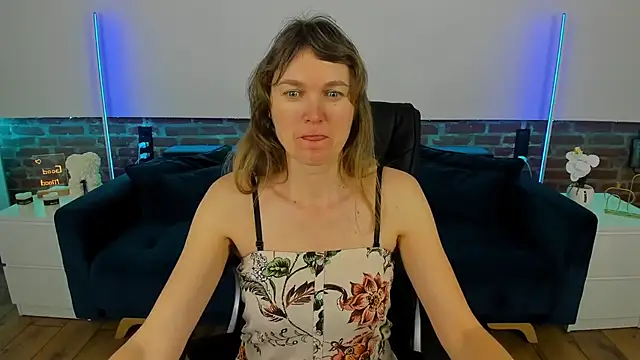 Anabell_xxx 现场XXX聊天