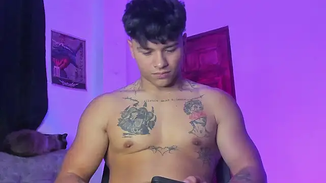 Dominic_Biker__ live XXX chat