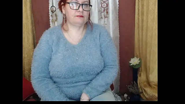 PlayfullMature Live XXX-chat