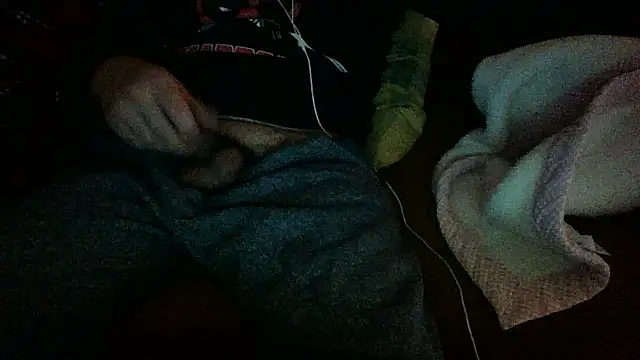 Feistysausage: διαδικτυακό σόου στην κάμερα