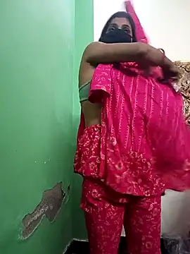 Chatroom XXX en direct de Aafreen_36