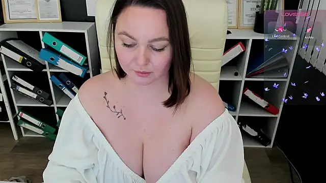 Chat +18 de _feel_me_ ao vivo