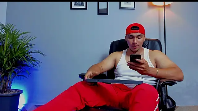 ronnie_crafored – Kamerová šou