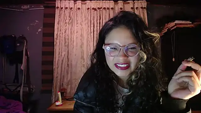 Hathorlove 라이브 XXX 채팅