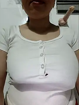 Shine_Mai's Live XXX Chat